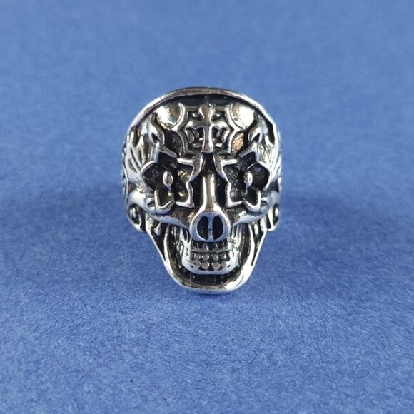 💀 Gothic Cross Floral Skull Heavy Metal Ring (Size 10.5) - Picture 2 of 4